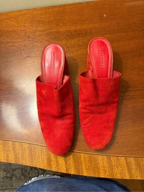 MERCEDES CASTILLO Red Suede Slip-On Mules